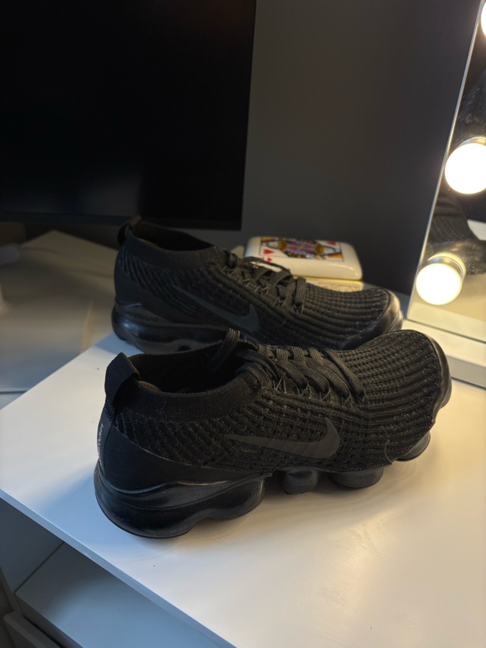 Nike Men’s Black Flyknit VaporMax-Inspired Sneakers